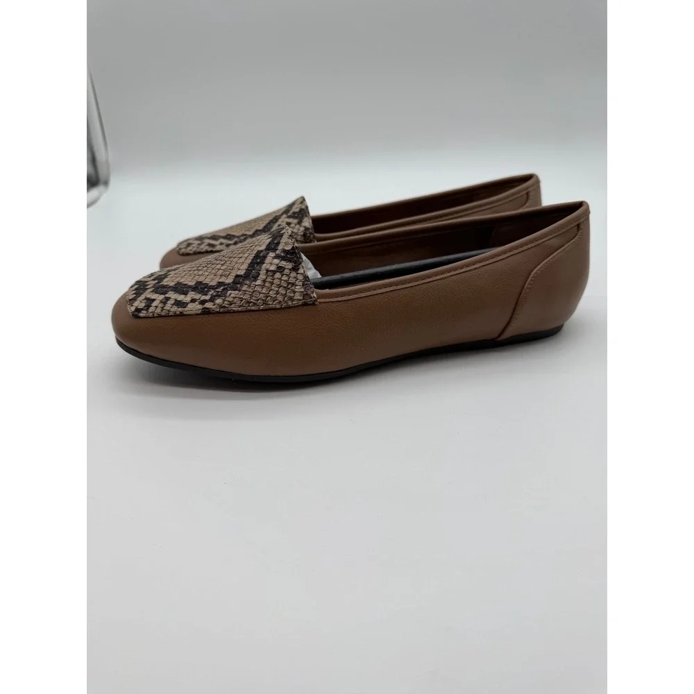 Easy‎ Street Womens Tan Snakeskin Print Loafers Flats 7W 31-5494